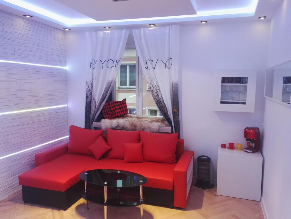 Marcus Bednarska Apartment Варшава Екстериор снимка